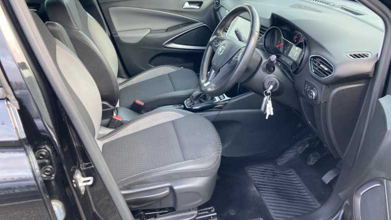 Vauxhall Crossland X 1.2 Tech Line Nav 5dr Petrol Hatchback